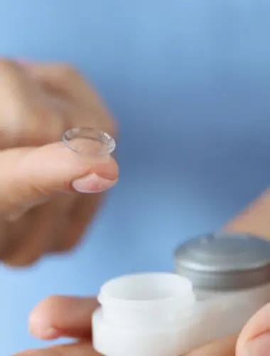 lcv-sore-eyes-acuvue-repurchase-deal-august-2022-min